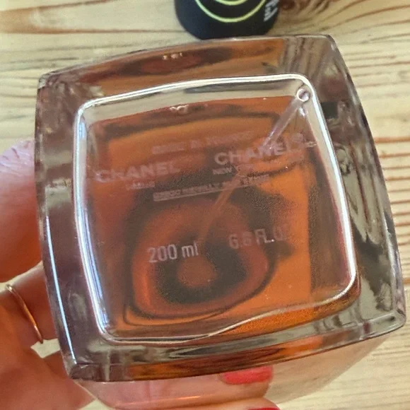 Chanel N°22 Perfume - 200ml N°22
LES EXCLUSIFS DE CHANEL – Eau de Parfum - Picture 8 of 9